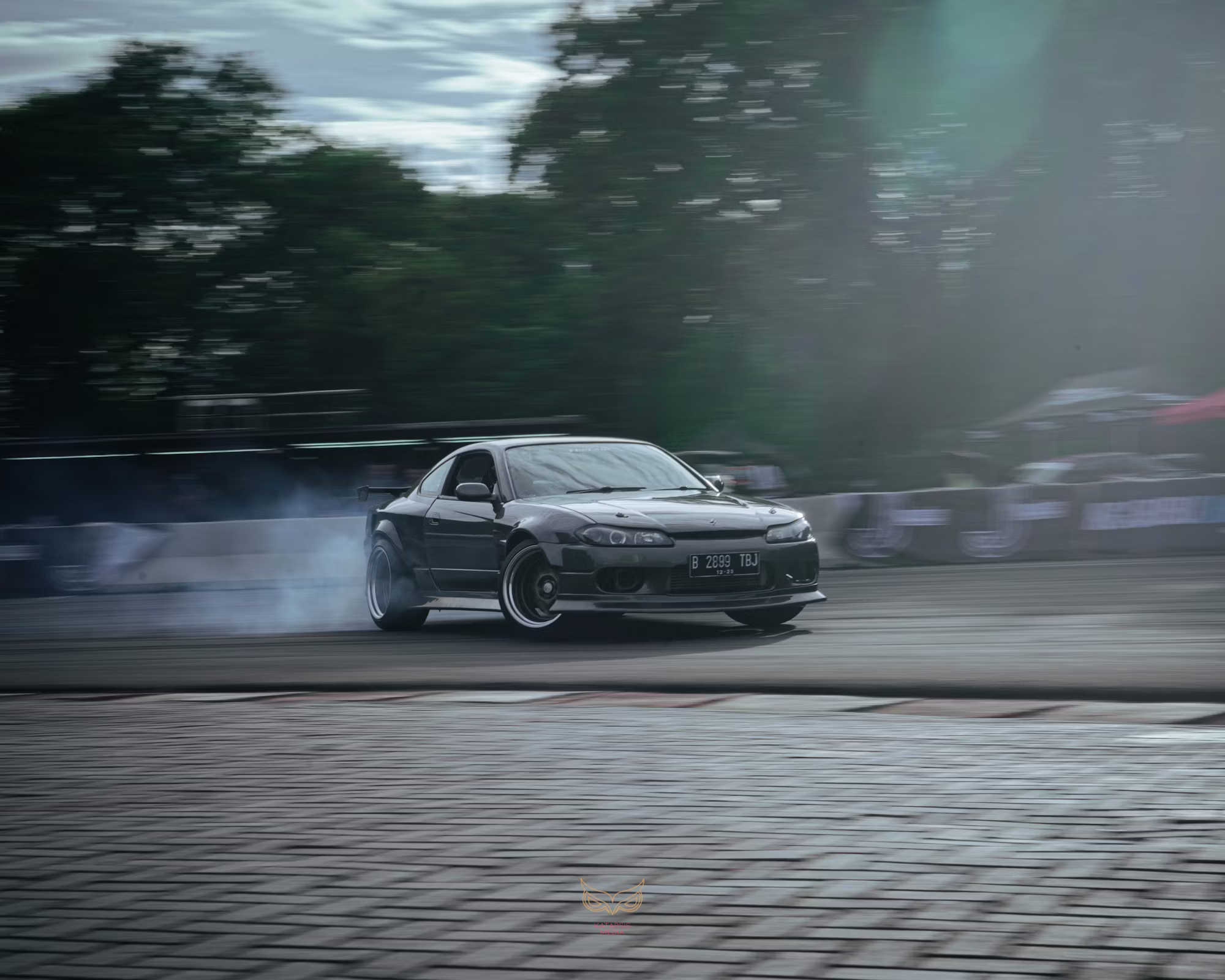 オフロードエッセンシャル：壮大な冒険へのガイド